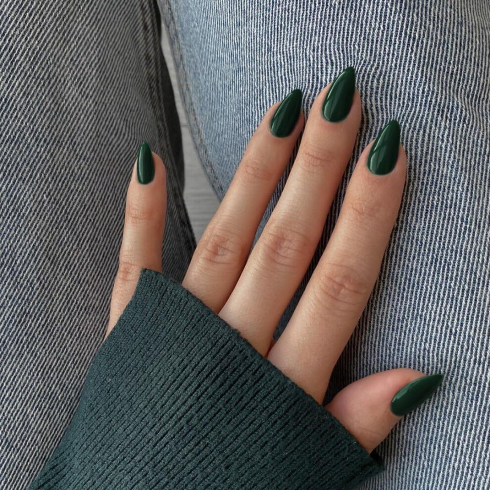 Xcreando Green 48Pcs Dark Press On Nails Almond Fake Nails Glue On Nails Medium Length Almond Shaped Nails Press Ons Stiletto Nails False Nails For Women Medi