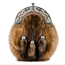 (Medium Chain (32" - 38")) Norwood Brown Musquash Sporran Antique Brass Serpent Cantle - Optional Chain