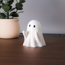 Entzückender Halloween -Stifthalter - Klassisches Harzhandwerk, Anime -inspiriertes Schreibtischdekor, vielseitig für mehrere Zimmertypen