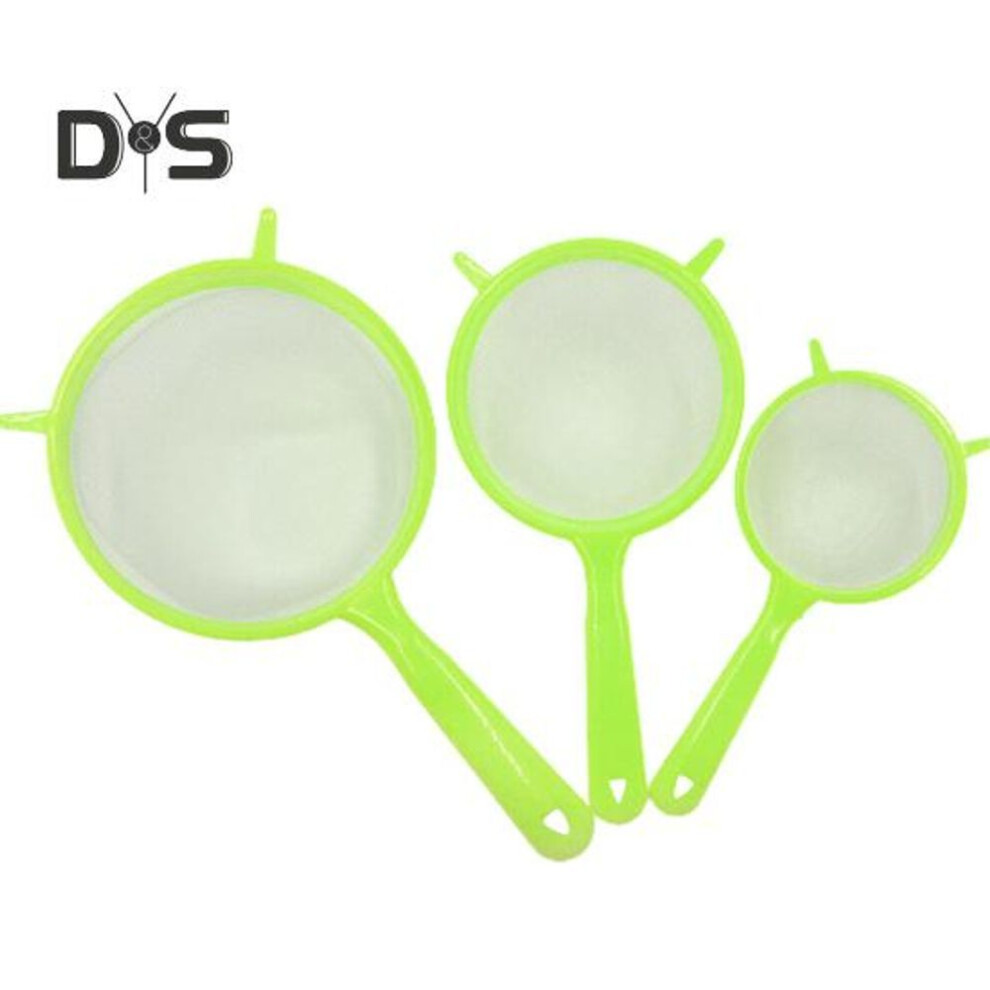(green) 3pcs Food Sieve Hanging Hole Design Mesh Scoop Strainer Lightweight Durable Filter Sieve For Home Kitchen