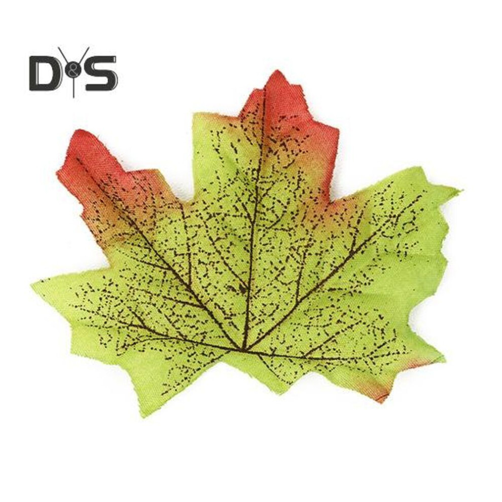 (green) 50pcs Artificial Maple Leaf Realistic Cloth Autumn Leaves Indoor Outdoor Halloween Fall Harvest Thanksgiving Festival Wedding Party Decoration