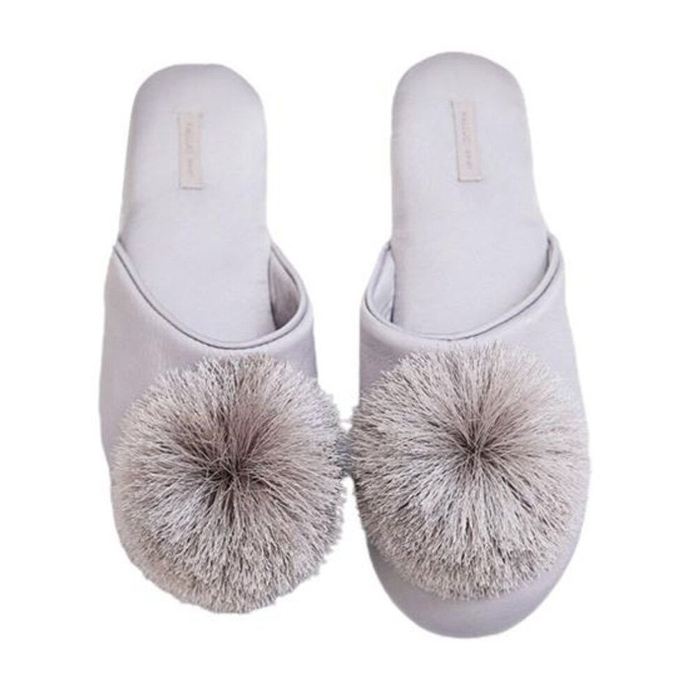 (light grey, 36-37) Women Winter Indoor Soft Flat Plush Non-slip Closed Toe Tassel Slipper Shoes