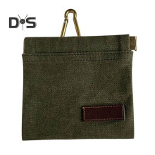 (green) Dog Treat Pouch with Clip Waterproof Dog Training Snake Reward Bag Portable Hand Free Dog Walking Bag Outdoor Auto Closing Puppy Food Storage Bag