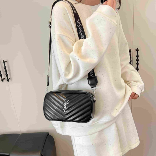 Crossbody bag commuter bag 2