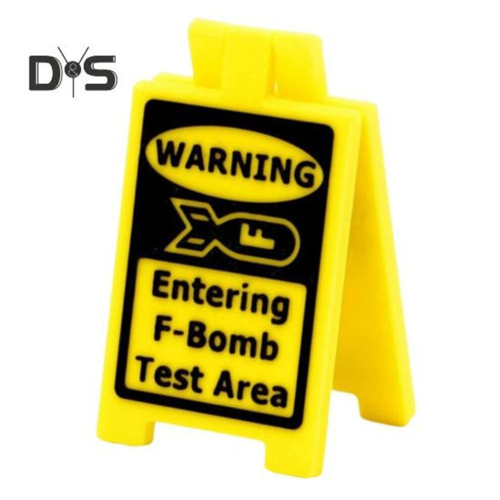 (as the picture, D) Dog Cat Vomit Caution Sign 3D Printed Kitten Puppy Vomit Warning Sign Mini Home Office Desktop Floor Table Sign Decoration Gag Gift
