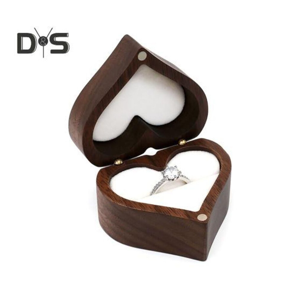 (as the picture, D) Wooden Heart Shaped Ring Gift Box Soft Lining Portable Personalized Vintage Wood Jewelry Box Wedding Ring Holder