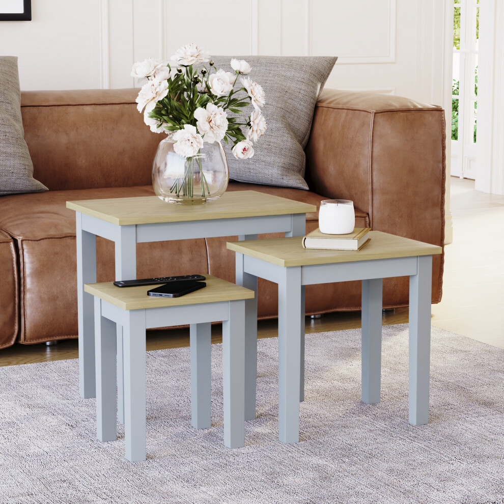 (Oak & Grey) Vida Designs Yorkshire Nest of 3 Wooden Tables