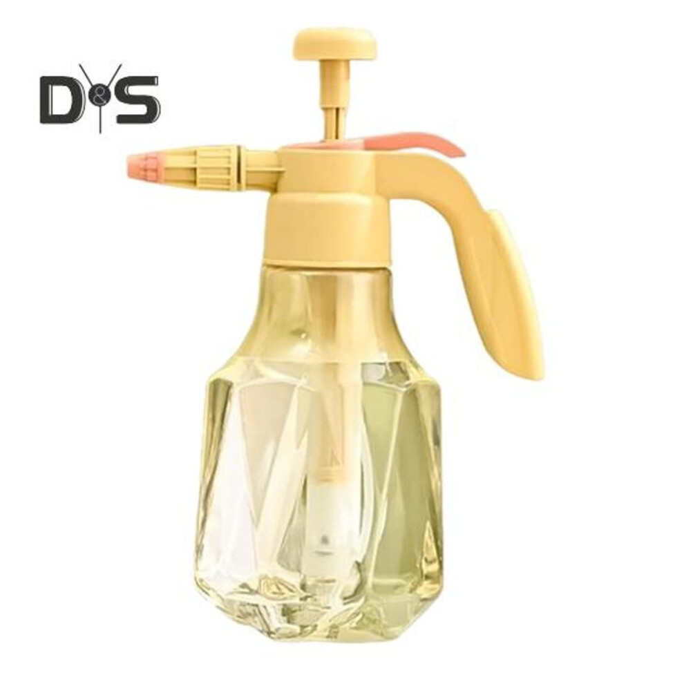 (light yellow) Pressure Garden Sprayer 1.5L Spray Bottle with Pump Action Pressure Sprayer with Adjustable Nozzle for Home Indoor Outdoor Plants Watering