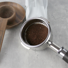 Filtro para Extração de Café Espresso com Tigela de 58mm sem Fundo e Alça Pressurizada para Tigelas Cônicas