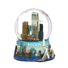 3,5-Zoll-Boston-Schneekugel-Souvenir aus Massachusetts und der Boston Snow Globes-Kollektion.