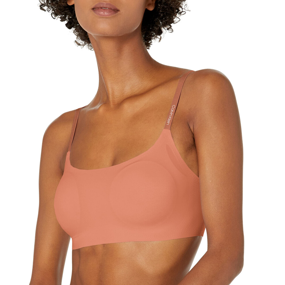 Calvin Klein Women's Invisibles Lightly Lined V Neck Bralette  light chestnut  S