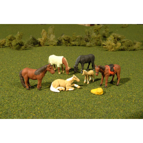 BACHMANN Scene Scapes Figures - HORSES (6pcs/pk) - O Scale