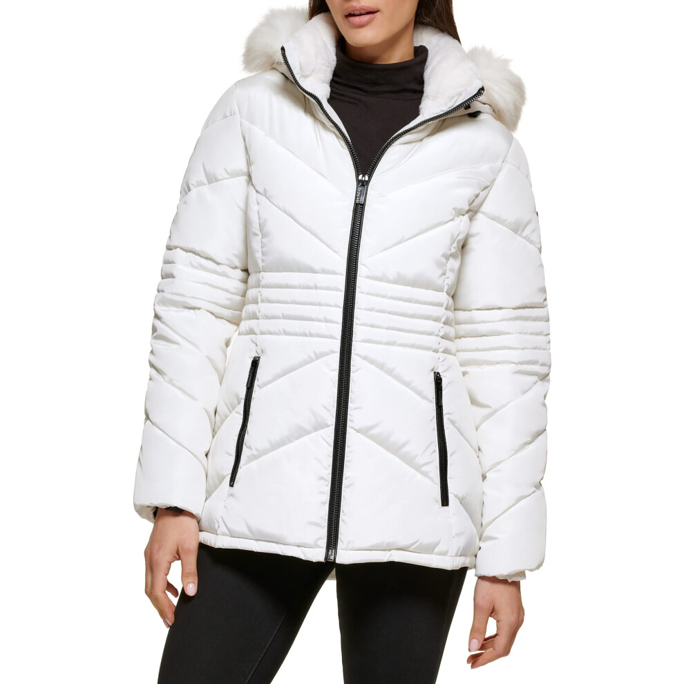 GUESS Women's Midweight Jacket  Short Puffer Milk  Medium