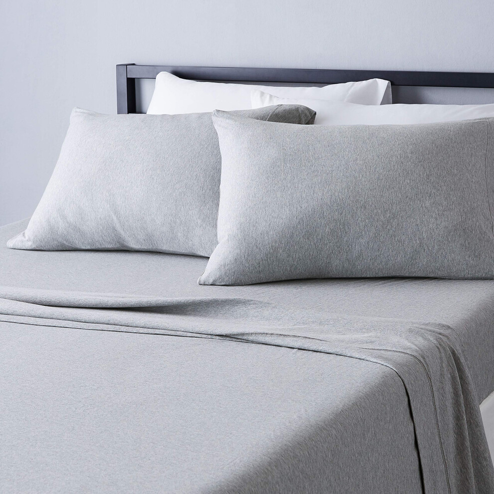 Amazon Basics 4 Piece Bed Sheets Set  100% Cotton Jersey  Includes Super Soft  Flat and Fitted Sheets  Pillowcase  King  Light Gray  Solid