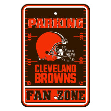 Fremont Die NFL Cleveland Brownsin fanialueen muovinen pys  k  intikyltti, joukkueen v  ri valkoinen, yksi koko (92242)