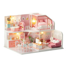 Kit fai da te per una casa delle bambole in miniatura in legno