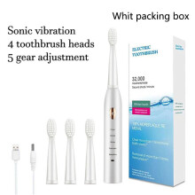(Weiße 4-Kopf-Box) Elektrische Zahnbürste mit 5 Reinigungsstufen, USB-Ladefunktion, 4 Farben, IPX7 wasserdicht,