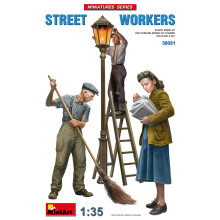 MIN38081 – Miniart 1:35 – Straßenarbeiter