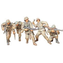 Tamiya Models Deutsche Frontinfanterie WW II Modellbausatz