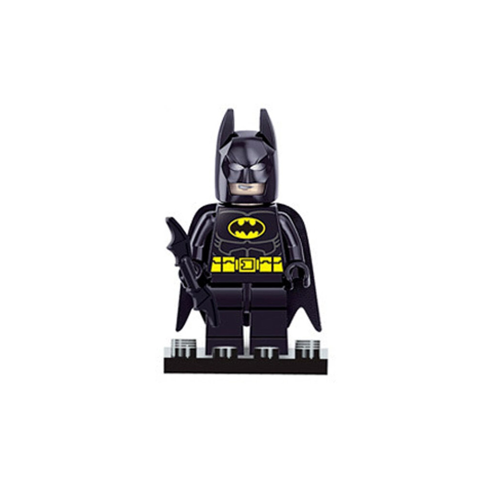 (Batman) 8 Sets Super Heroes Avengers Mini Figures Minifights Merchandise Movie