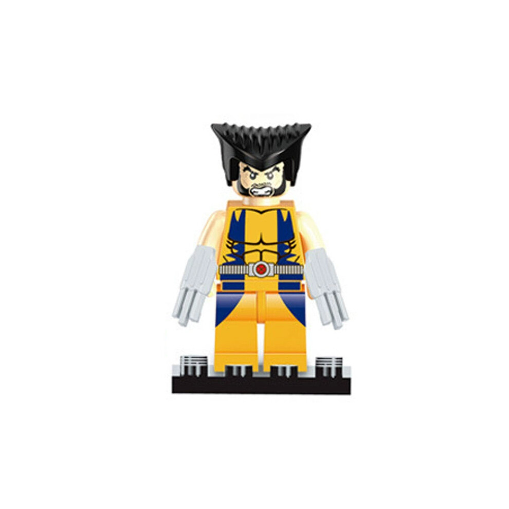 (Wolverine) Super 8 Sets Heroes Avengers Mini Figures Movie Minifights Merchandise