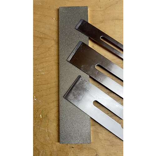 DMT (Diamond Machining Technology) 11.5 Inch Dia-Sharp Diamond Bench Stone ? Extra Coarse, D11X 1