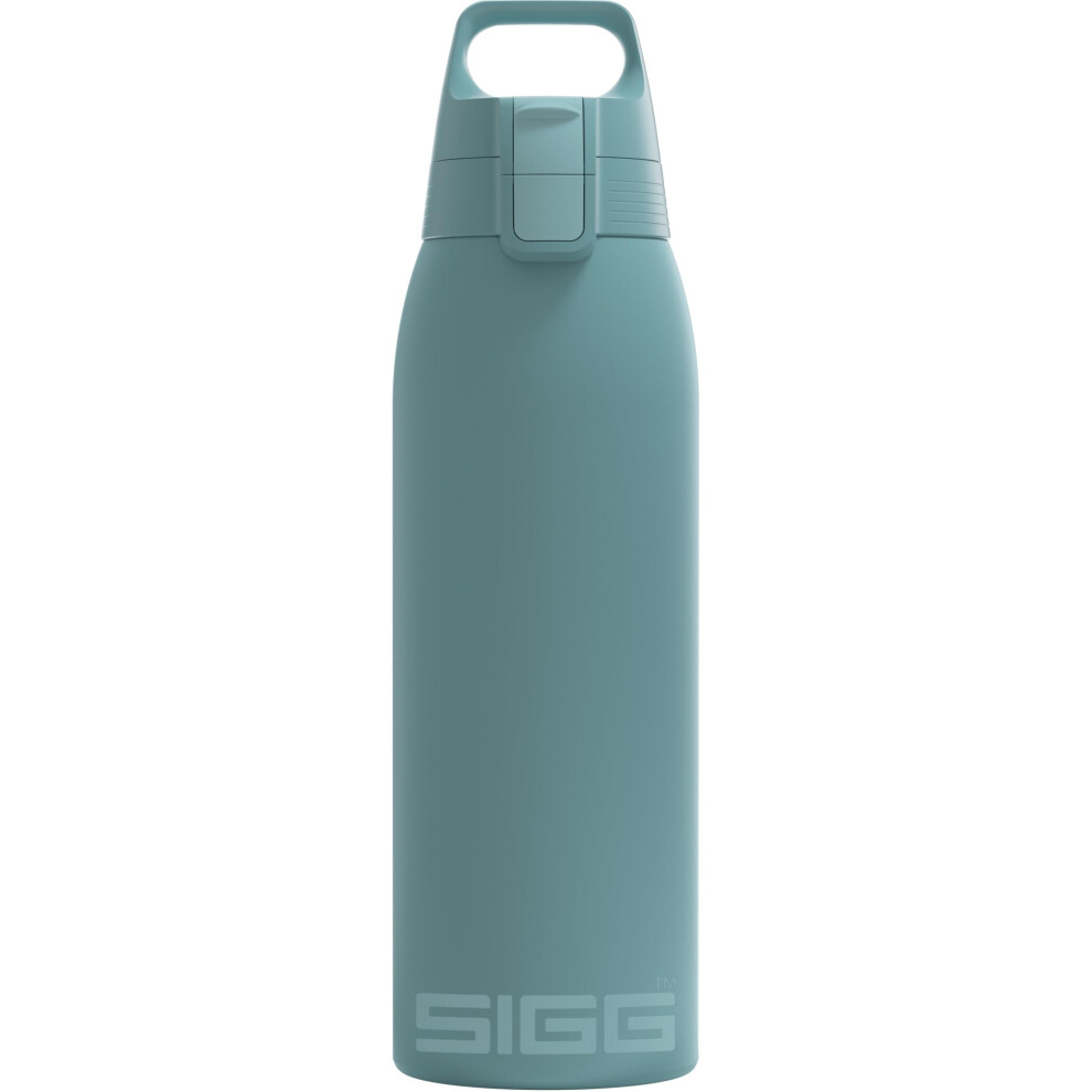 SIGG - Insulated Water Bottle - Shield Therm One - Suitable for Carbonated Beverages - Leakproof - Dishwasher Safe - BPA Free - 90% Recycled Stainless