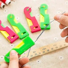 Automatic Threader Easy Sewing Needle Device for Elderly Housewife Use Thread Guide Tool