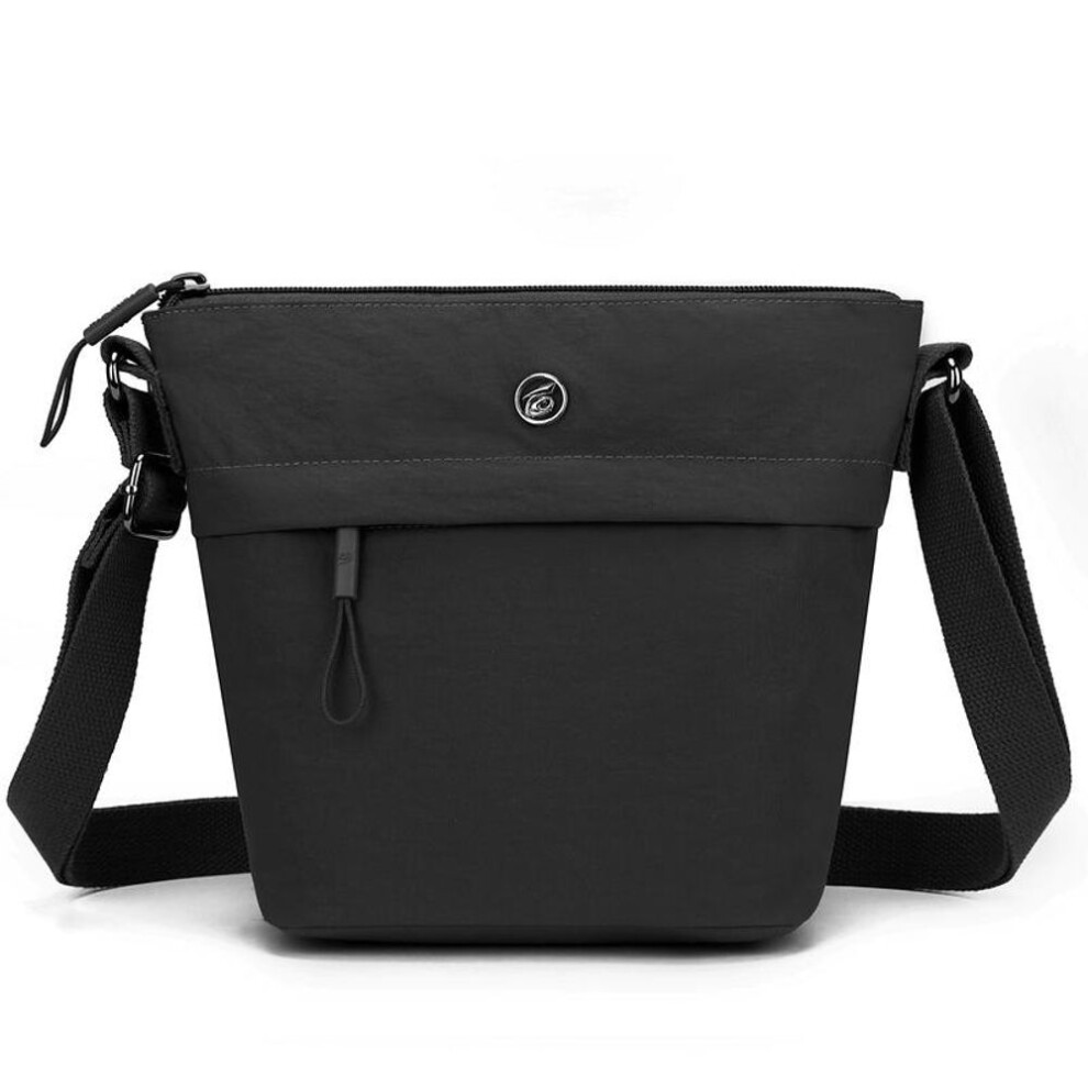 (black) Casual Nylon Bucket Crossbody Bag For Women Designer Shoulder Bags 2025 Summer Small Capacity Tote Lady Travel Shopper Bag Female Purses