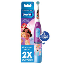 Oral-B brnetandbrste med batteri med Disney Princess til brn 3+