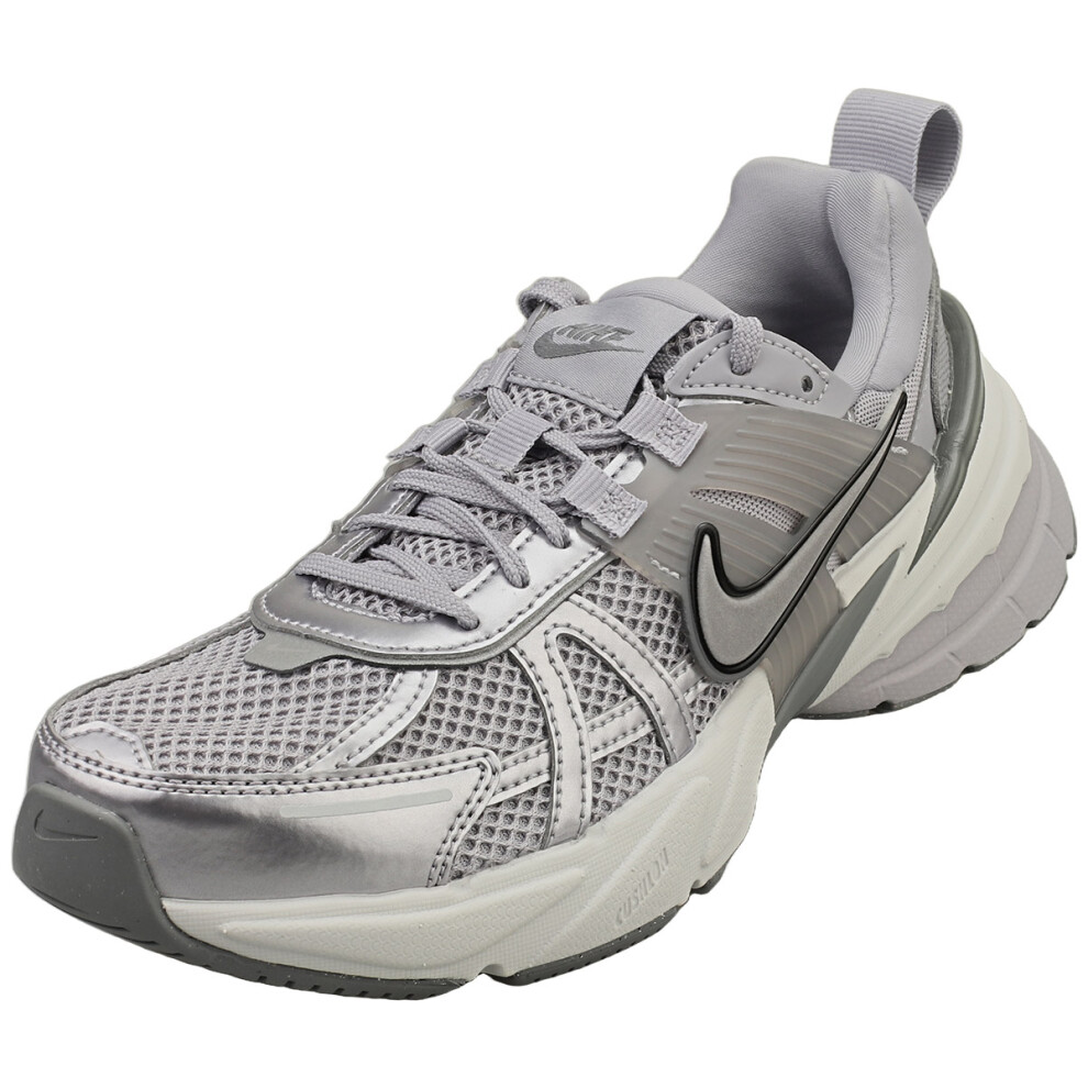 (8) Nike V2k Run Womens Fashion Trainers in Cement Grey