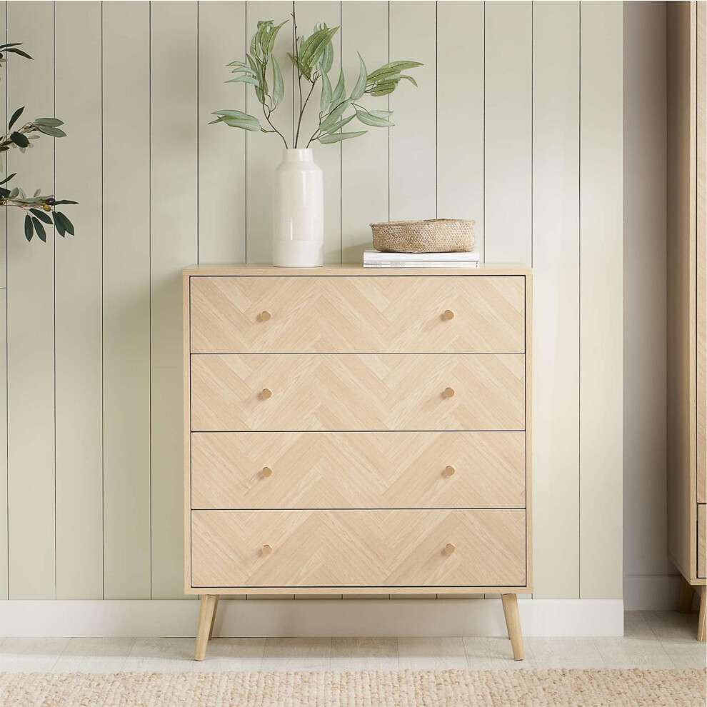 4 Drawer Oak Brown Wooden Chest Birlea Herringford