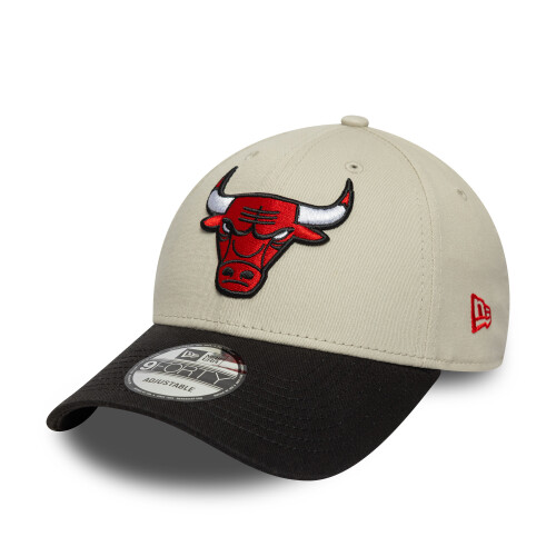 New Era Chicago Bulls NBA Contrast Patch Cream 9FORTY Strapback Cap 1