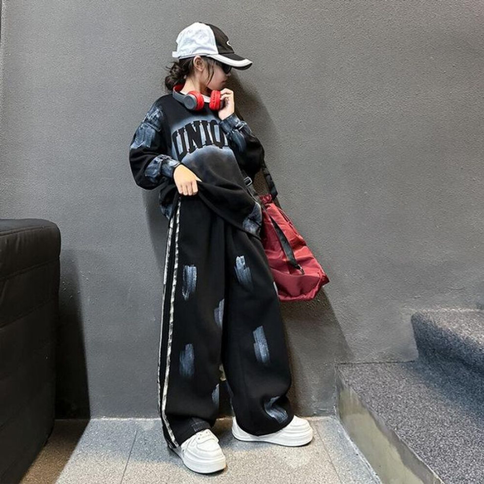 (black, 150 cm) Girls' Korean Casual Suit: Spring/Autumn Letter Sweatshirt & Fashionable Trousers Two-Piece Set for Middle and Large Children