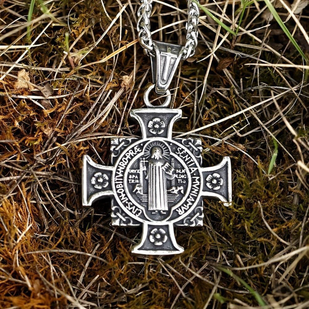 Christ Jesus Pendant Necklace Cross Chain Heavy Men Jewelry Gift Religious Christian Jewelry