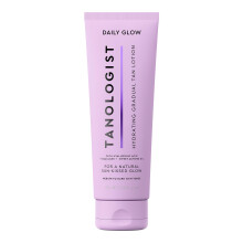 Hydrating Daily Glow Gradual Self-Tanning Lotion, Medium - Dark, 250ml
