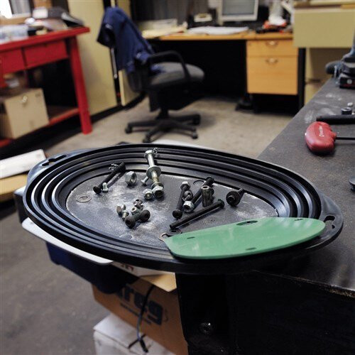 RETRACTABLE MAGNETIC TRAY 2