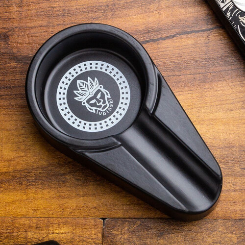 (Black) Lubinski Cigar Tools Suit Double Fire Direct Punch Lighter Two-in-one Scissors Ashtray Portable Three-piece Set 1