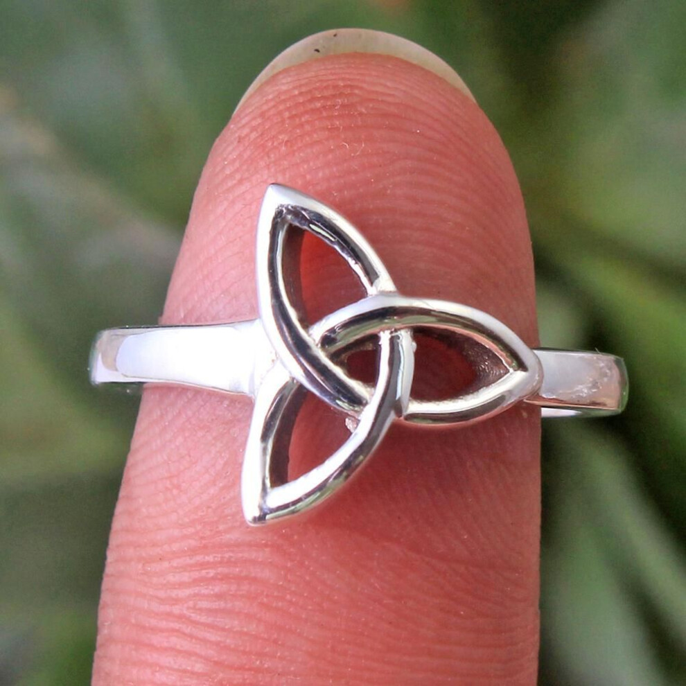 (silver, 6.5) Celtic Ring, Unisex Ring, Silver Charm Jewelry, Handmade Jewelry, Silver Ring
