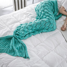 (Mint Green, 60x140cm) Mermaid Tail Blanket for Girls, All Seasons Soft Colorful Fish Scale Design Snuggle
