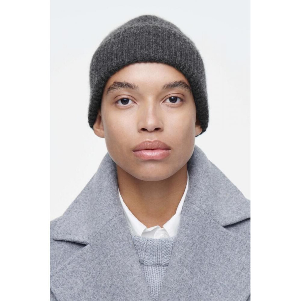 Cos Japan Pure Cashmere Beanie