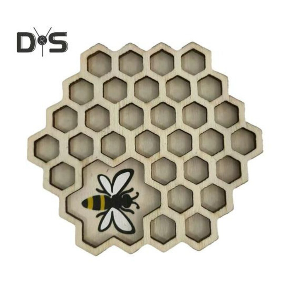 Hexagon Honeycomb Coasters Wooden Drink Pads with Bee Engraving Heat-Resistant Table Decor for Bar Home