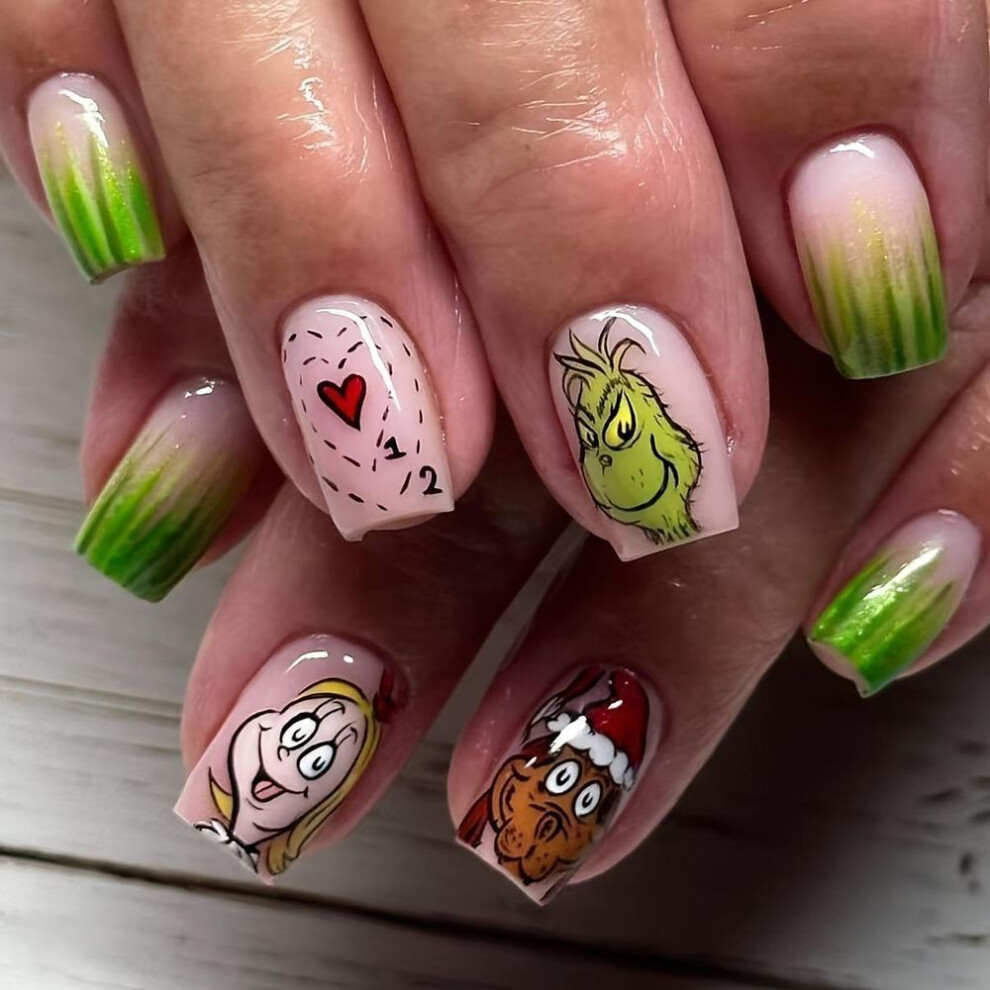 Christmas Press 24pcs-On Nails Set - Cute Cartoon Characters, Green Gradient, Short Oval Shape with Glossy Finish - Perfect for Holiday Manicure
