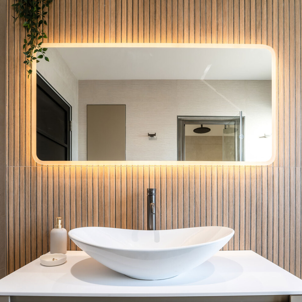 1200 x 600mm Bluetooth LED Mirror