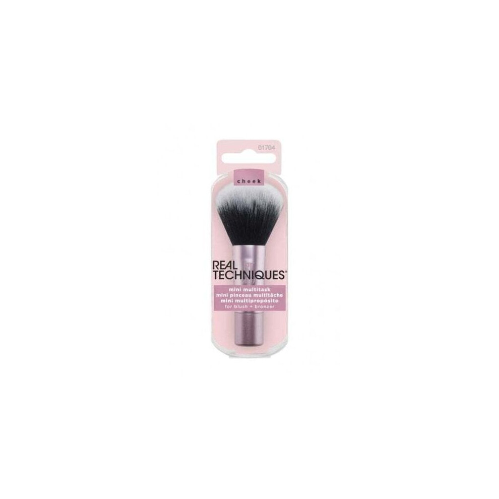 Real Techniques Mini Travel Size Multitask Makeup Brush For Blush