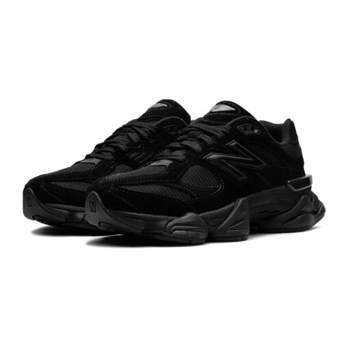 (UK4) New Balance 9060 Triple Black U9060BPM 1