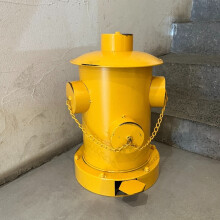 (Fire Hydrant Trash Can Yellow) [1pc Vintage Metal Trash Can] 1pc Vintage Distressed Yellow Metal Fire Hydrant Trash Can with Lid, Step-On Pedal | Decorative Trash Can