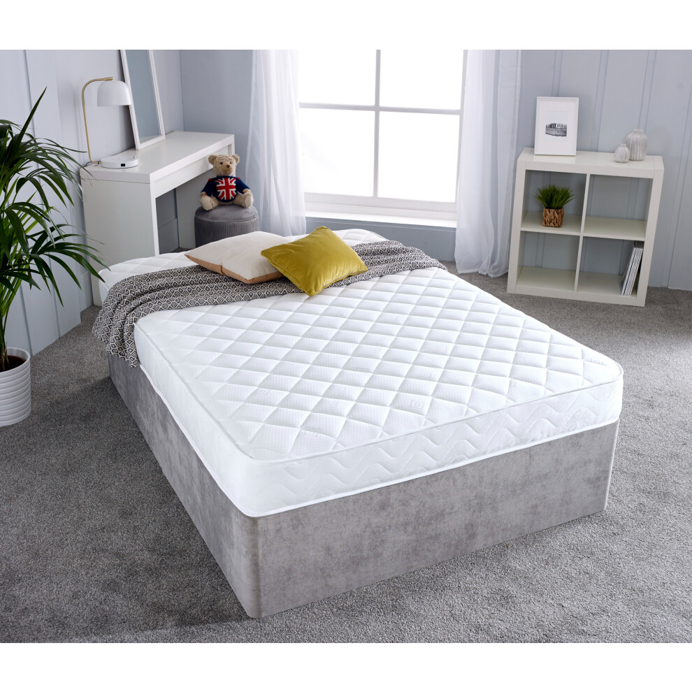 (4ft Small Double Mattress - 120cm x 190cm) Darcy Diamond Micro Quilted Spring Mattress - 7" Deep-image-OPC-PHCHGNQ-NEW