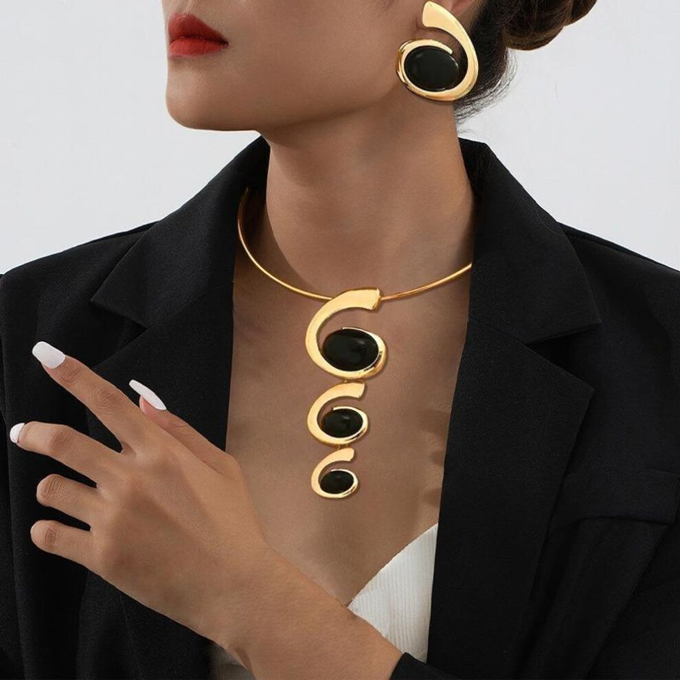 (gold) Fashion Round Spiral Snail Pendant Jewelry Set Necklace And Earrings For Women Ladies