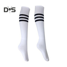 (weiß, S) 1 Paar mittellange Socken gestreift rutschfest hohe Elastizität Schweißabsorption Fußball